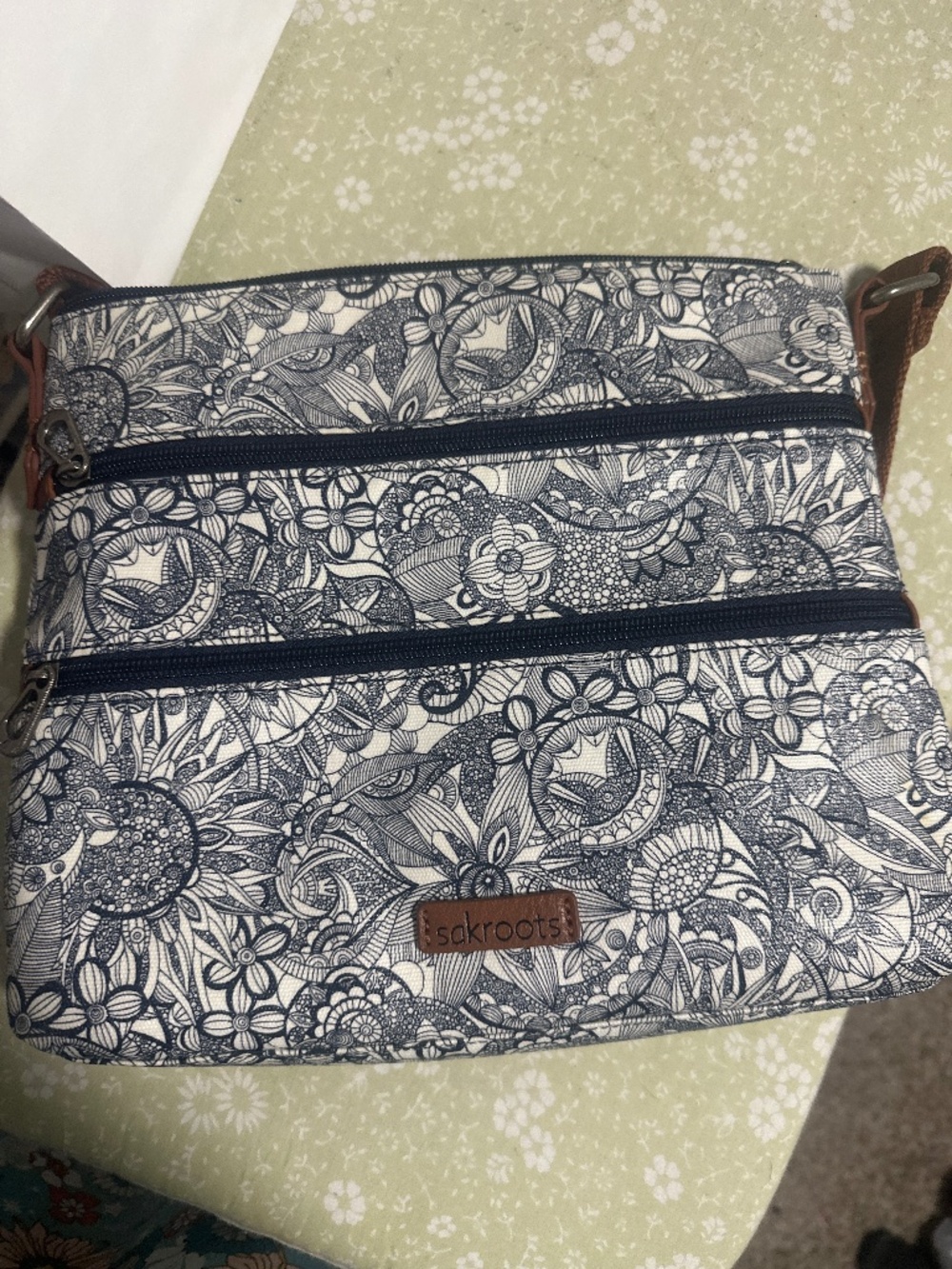 Sakroots Crossbody bag Navy/ White